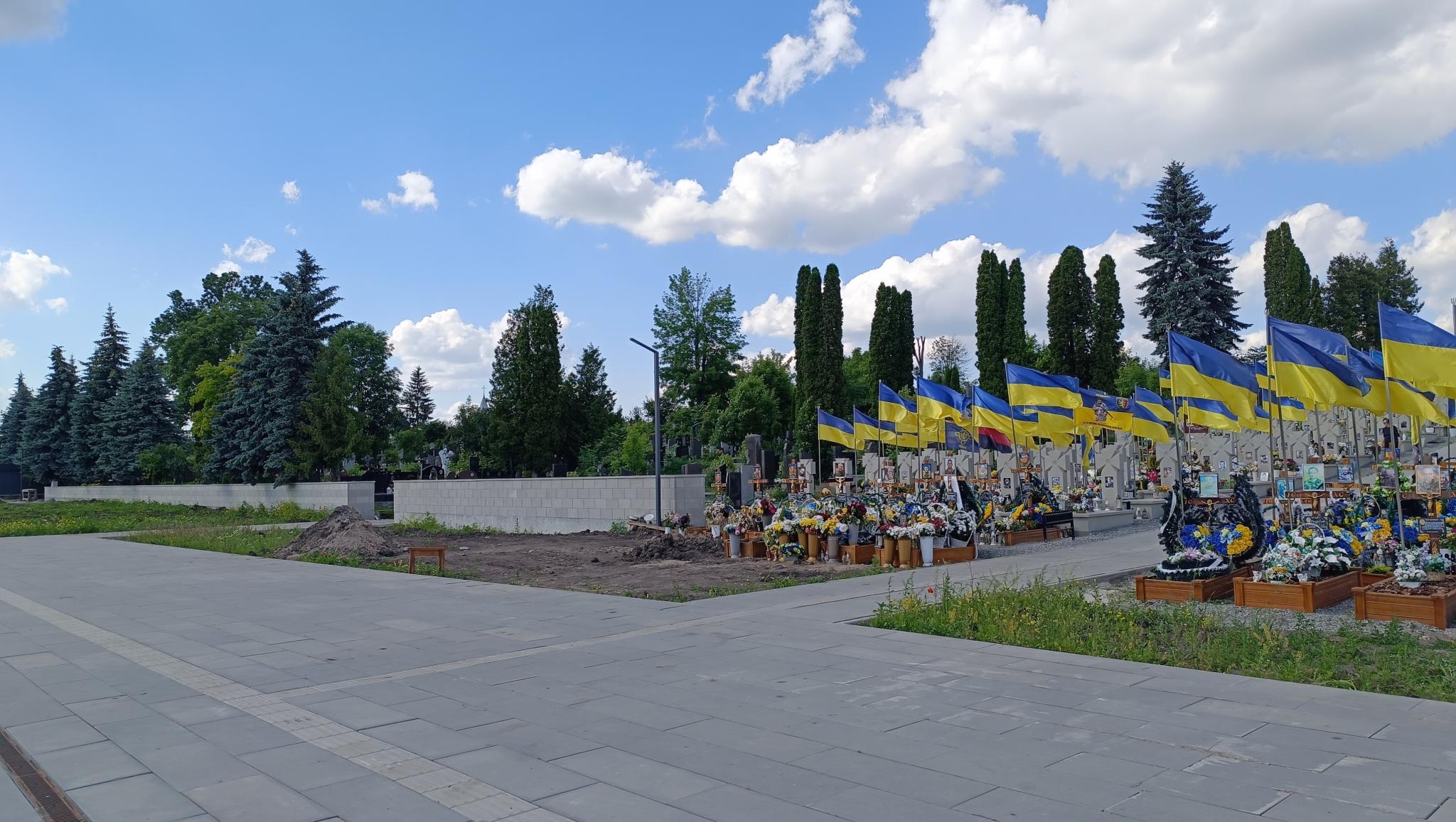 Новини Тернополя - фото з Майже півтора мільйона передбачили на ексгумацію поховань на Микулинецькому цвинтарі