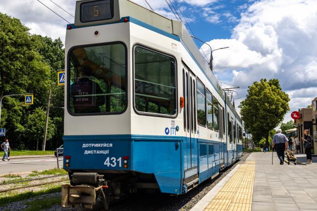 Новини Вінниці - фото з На маршрут вийшов ще один низькопідлоговий Tram2000. Скільки таких трамваїв буде у Вінниці до кінця року
