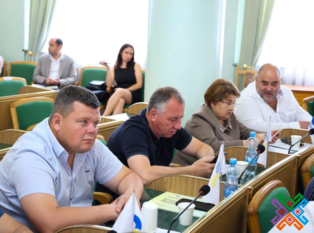 Новини Хмельницького - фото з У Хмельницькому провели сесію облради. Які рішення ухвалили?