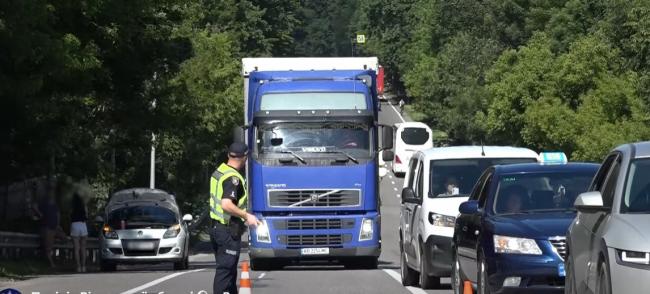 Новини Вінниці - фото з Аварія, що паралізувала об’їзну. Подробиці масової ДТП під Вінницею та стан постраждалих