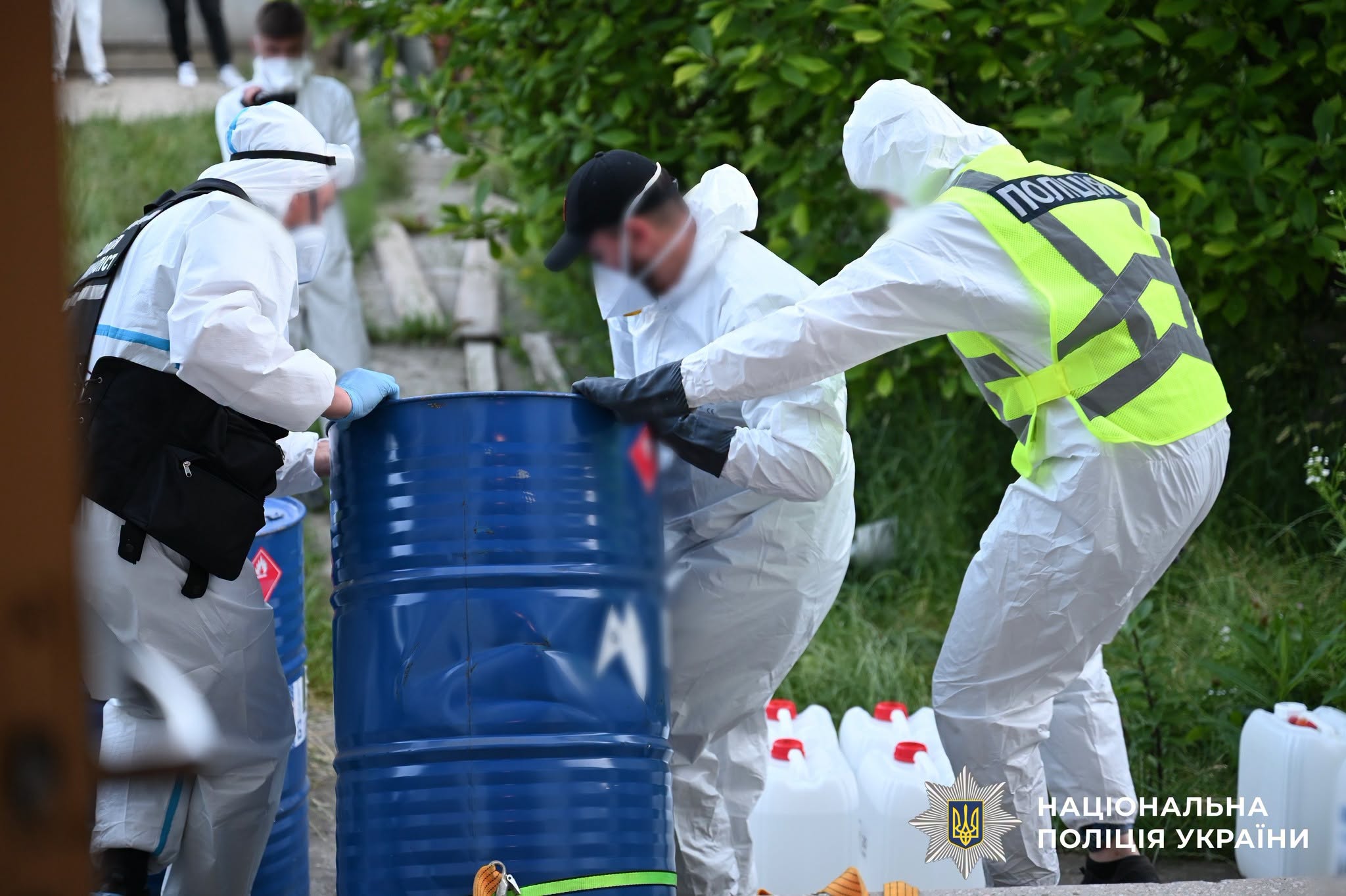 Новини Житомира - фото з Операція «РУБІКОН»: Нацполіція провела другий етап масштабної антинаркотичної спецоперації