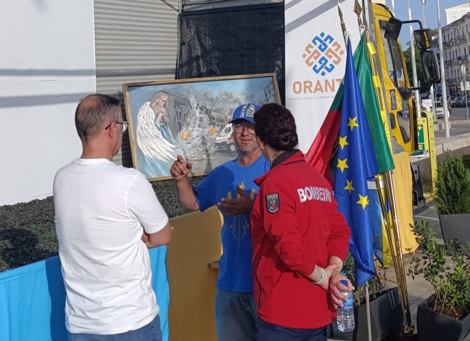 Новини Вінниці - фото з Кузов прошили 300 осколків: вінничанка організувала показ у Португалії розстріляної швидкої