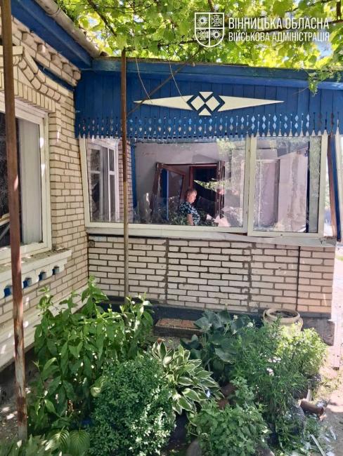 Новини Вінниці - фото з На Вінниччині через атаку пошкоджено будинки та будинок культури