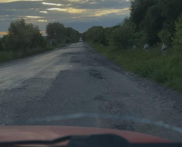 Новини Вінниці - фото з «Не пройшло і року»: що сталося з відремонтованою дорогою на Бар?