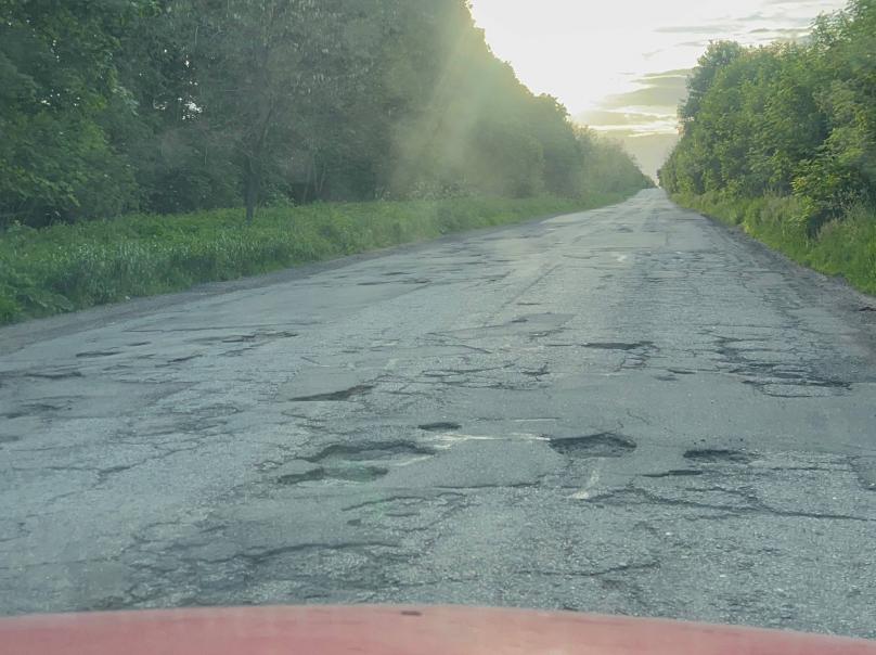 Новини Вінниці - фото з «Не пройшло і року»: що сталося з відремонтованою дорогою на Бар?