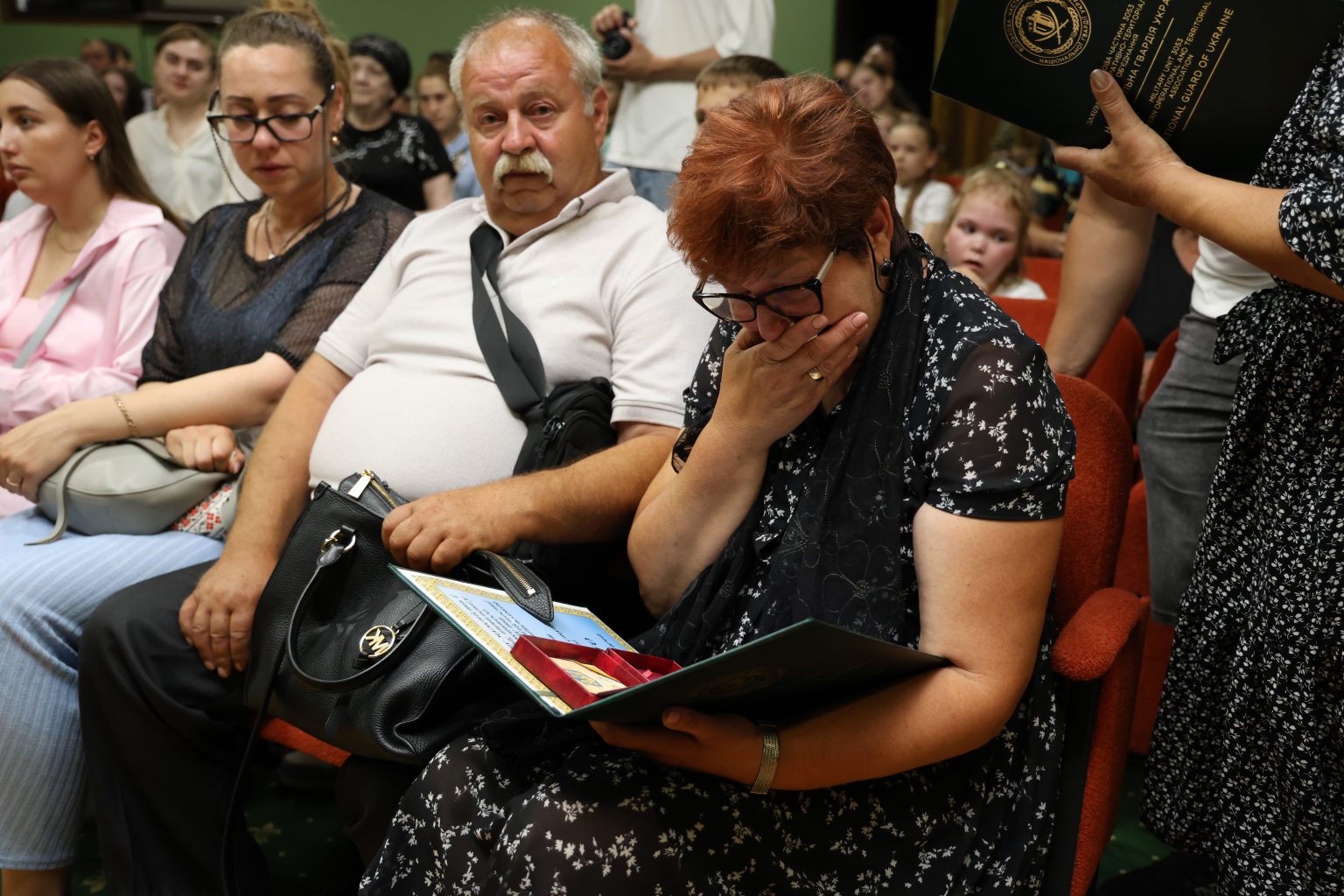 Новини Хмельницького - фото з У Хмельницькому вручили державні нагороди родинам загиблих захисників (ІМЕНА)