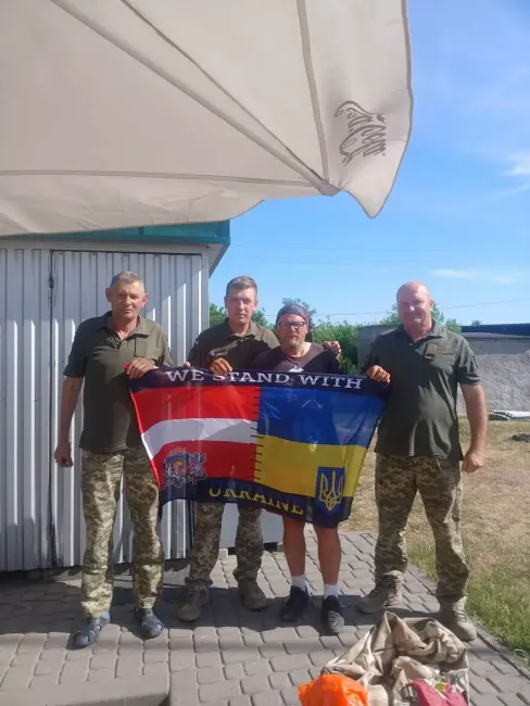 Новини Вінниці - фото з Долає 1400 кілометрів пішки заради фронту: латвійський волонтер Айгарс Стоніс прямує до Вінниці