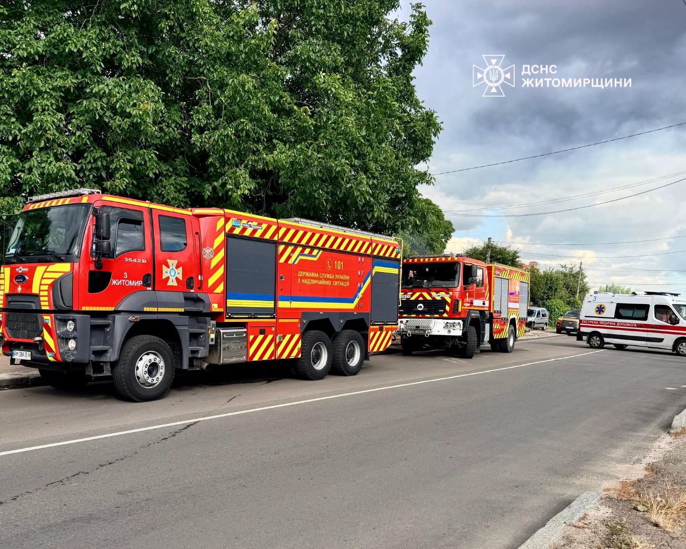 Новини Житомира - фото з У Житомирі горів приватний будинок: травмувався чоловік