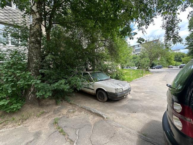 Новини Вінниці - фото з Понад 80% покинутих авто вже прибрали з дворів і вулиць Вінниці