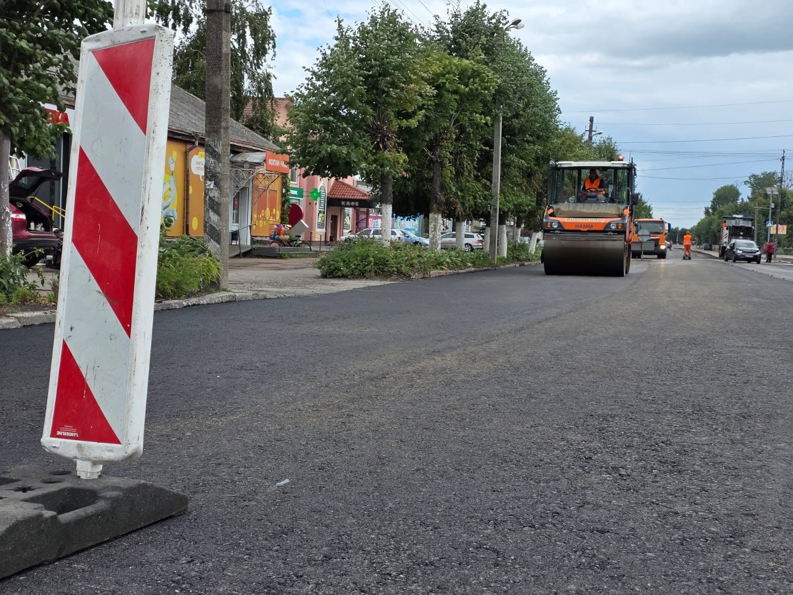 Новини Житомира - фото з Ремонт міжнародної дороги: на Черняхівщині нижнім шаром покриття закрили половину ділянки