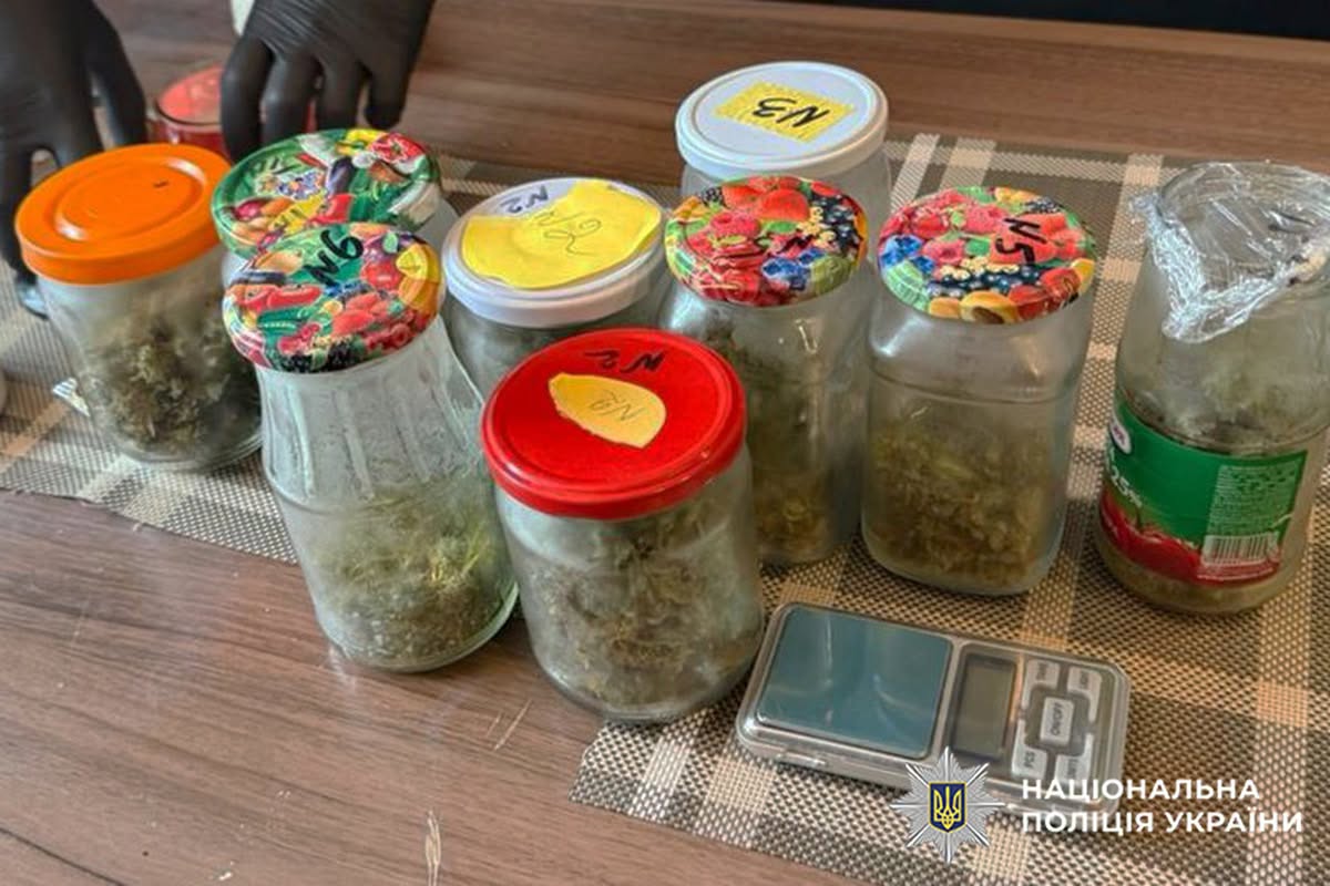 Новини Хмельницького - фото з Хмельничанка за 16 тисяч доларів незаконно переправляла чоловіків за кордон