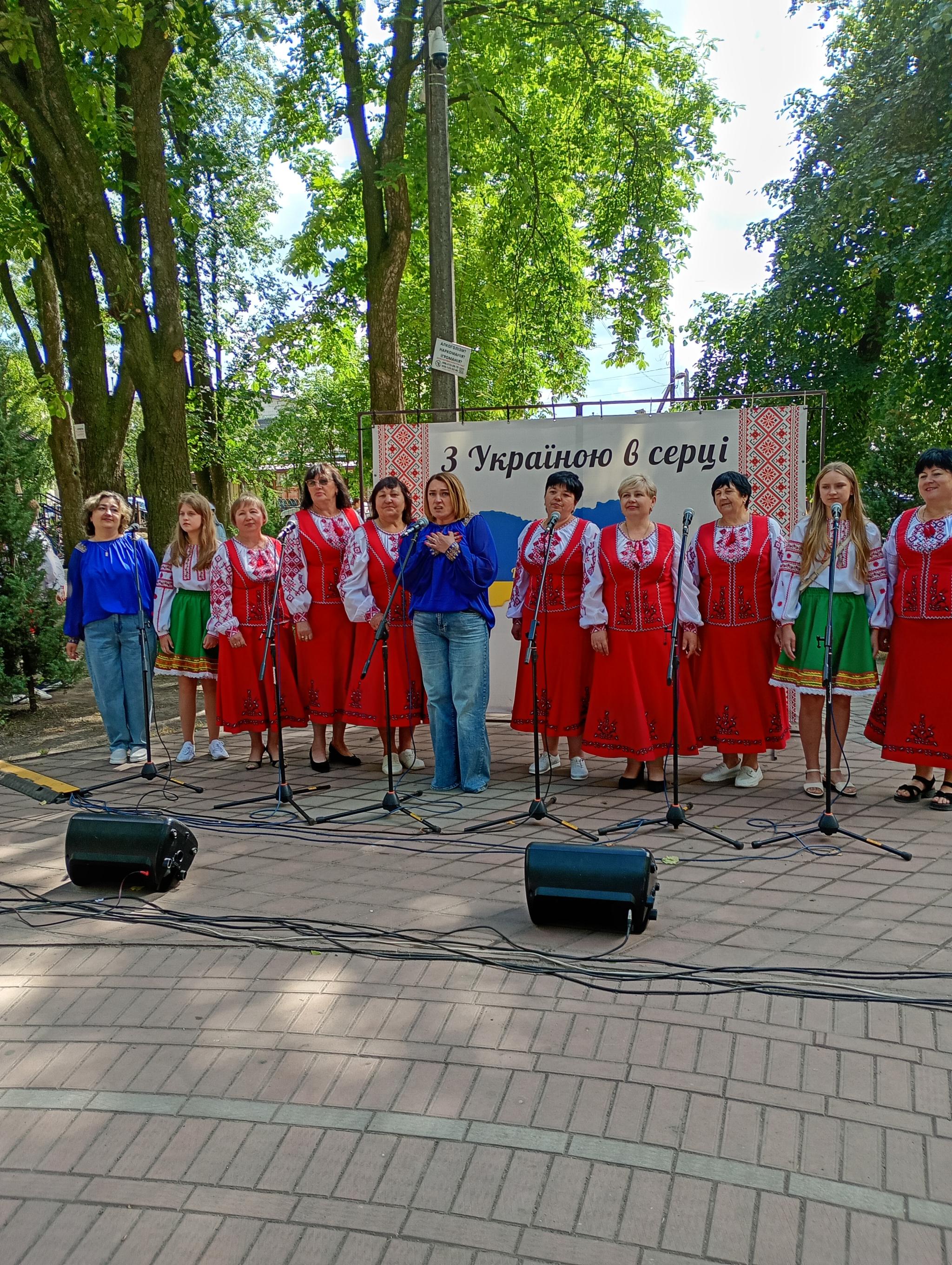 Новини Козятина - фото з Козятин відзначив 152 іменини шоу концертом та щедрим частуванням за донат