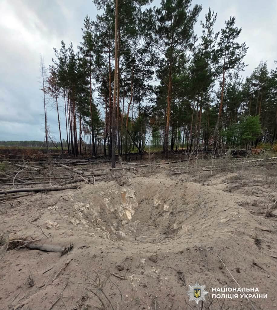 Новини Житомира - фото з Щодня знешкоджують боєприпаси: вибухотехніки поліції Житомирщини ліквідовують наслідки ворожих атак