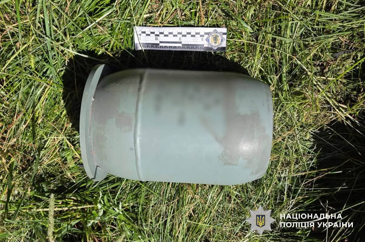 Новини Житомира - фото з Щодня знешкоджують боєприпаси: вибухотехніки поліції Житомирщини ліквідовують наслідки ворожих атак