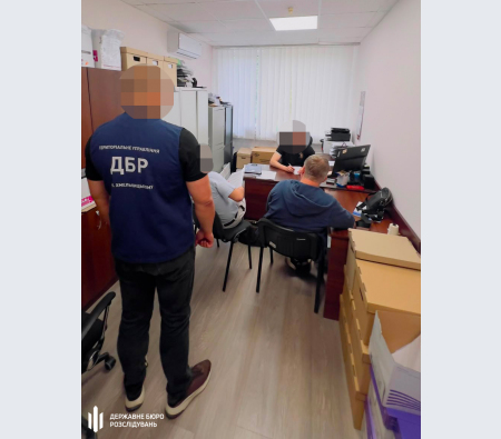 Новини Вінниці - фото з Схема на понад п'ять мільйонів: ДБР оголосило нові підозри у справі про закупівлю електрики для військових