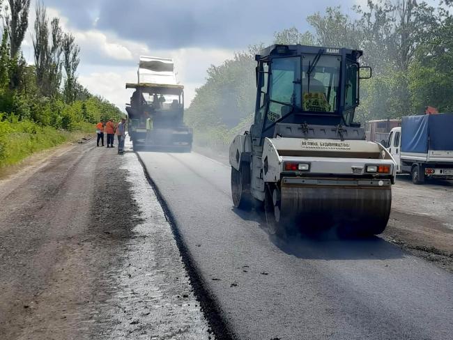 Новини Вінниці - фото з На Вінниччині продовжують ремонт дороги до Ямполя: техніка вже працює на новій ділянці