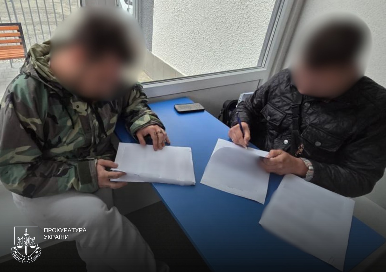Новини Тернополя - фото з Військовослужбовця та ще чотирьох людей підозрюють у збуті наркотиків через «закладки» у трьох областях