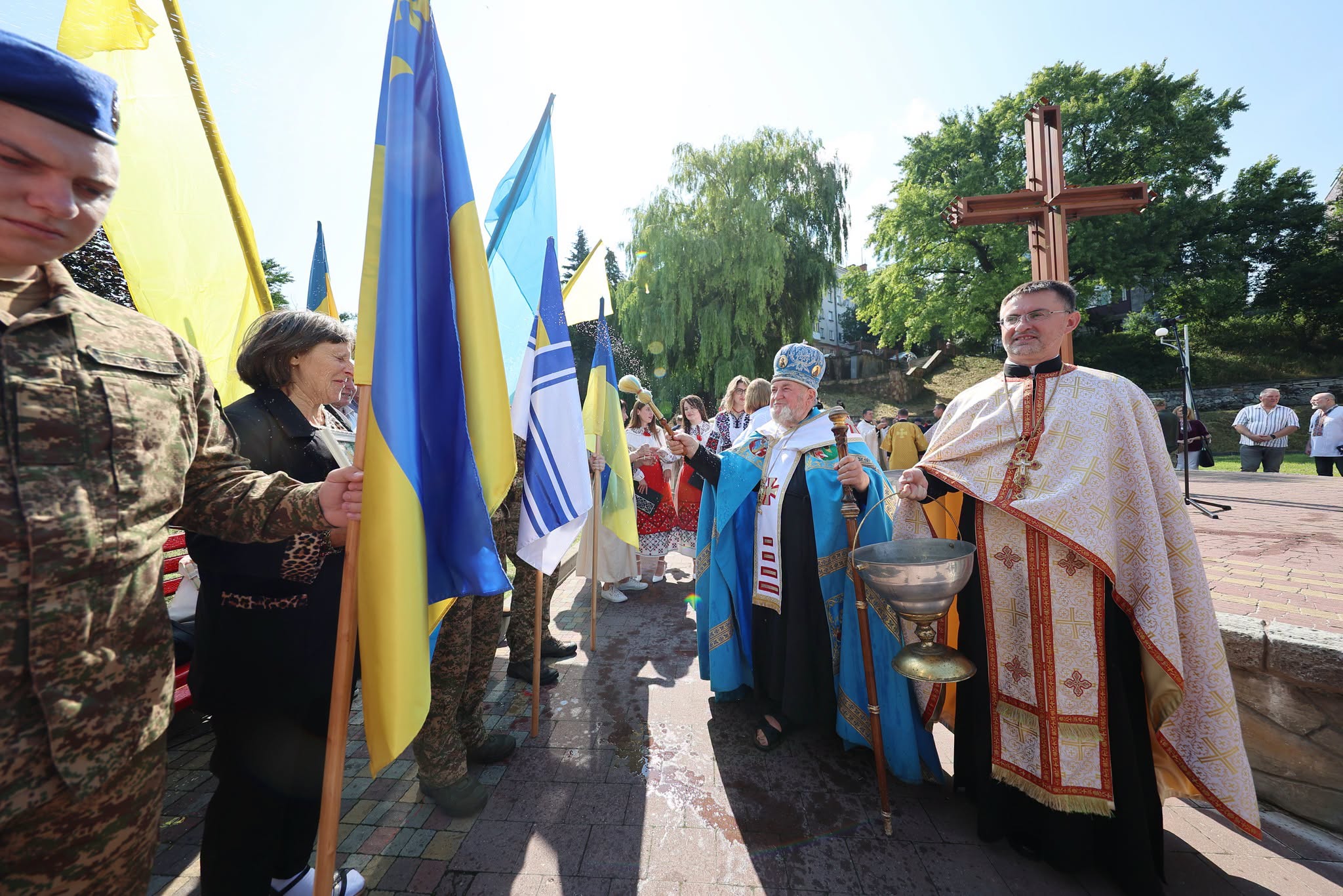 Новини Тернополя - фото з День Української Державності та річницю Хрещення Київської Русі-України відзначили у Тернополі