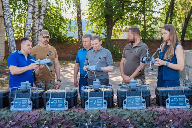 Новини Вінниці - фото з Техніка для зупинки штурмів: воїнам двох підрозділів передали 400 дронів та шість квадрокоптерів