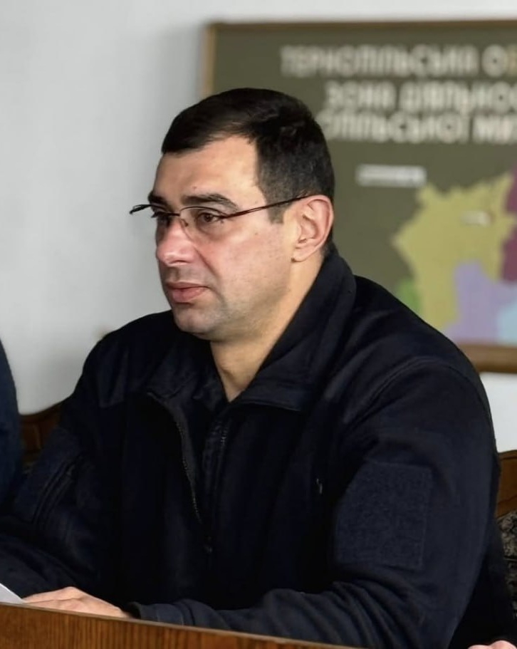 Новини Тернополя - фото з Нові ділянки, автівки та мільйонні доходи: чим «оброслися» митники Тернопільщини під час війни