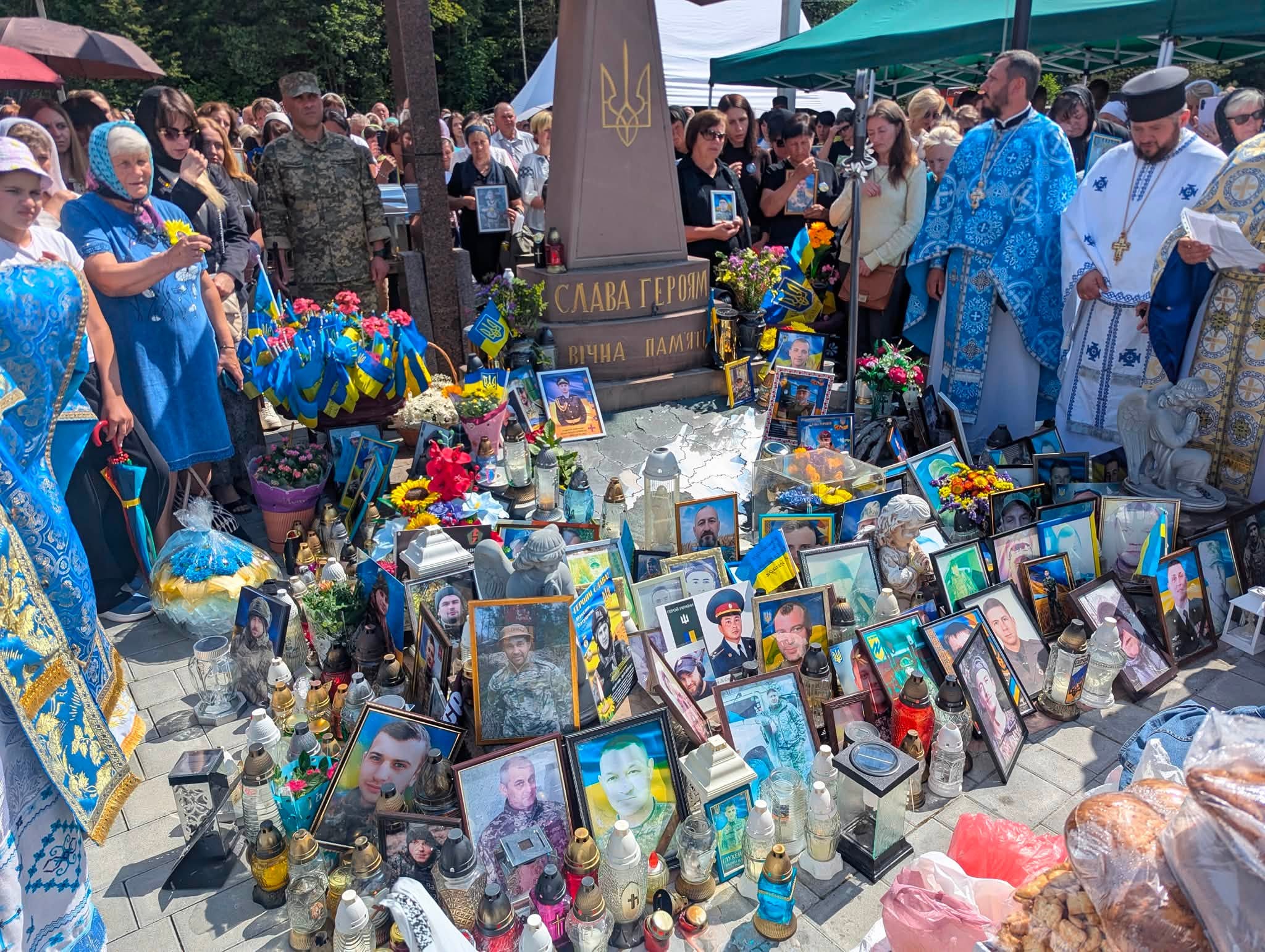 Новини Тернополя - фото з На Кременеччині відбулася Всеукраїнська проща родин загиблих у російсько-українській війні