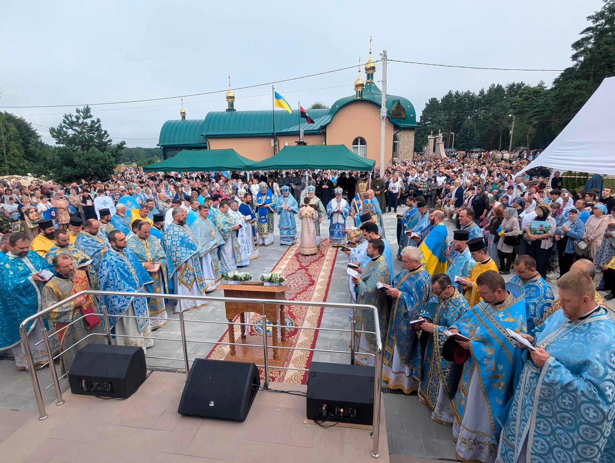 Новини Тернополя - фото з На Кременеччині відбулася Всеукраїнська проща родин загиблих у російсько-українській війні