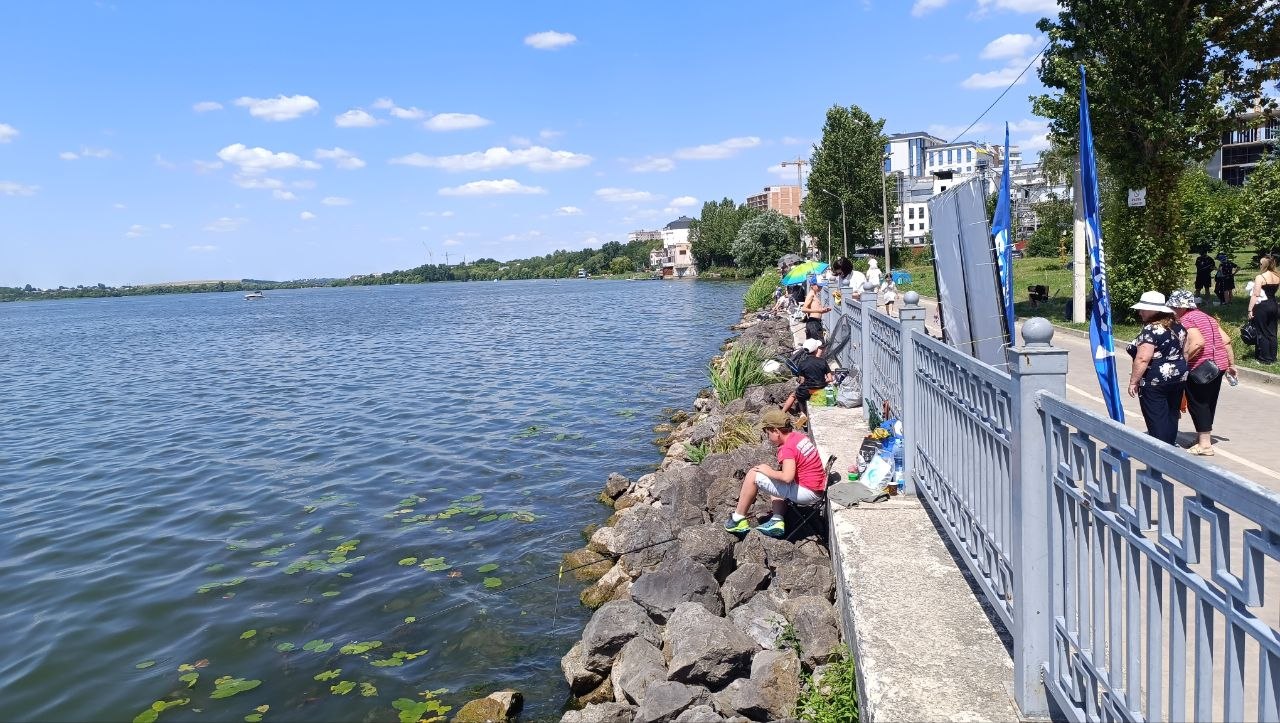 Новини Тернополя - фото з «Я закинув дуже далеко — це хороший улов»: у Тернополі змагалися юні рибалки