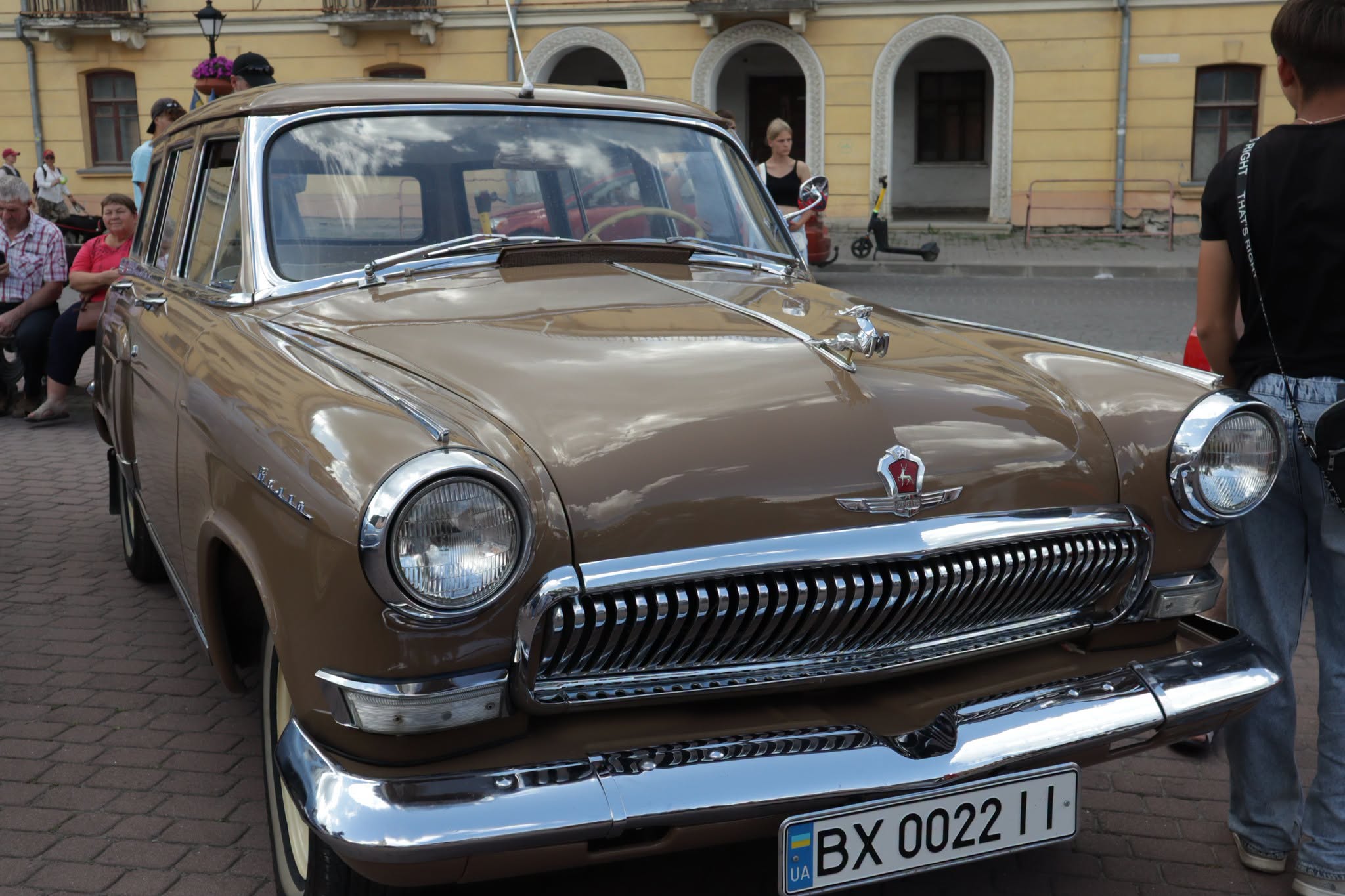 Новини Хмельницького - фото з У Кам’янці-Подільському пройшов автомобільний ретрофестиваль