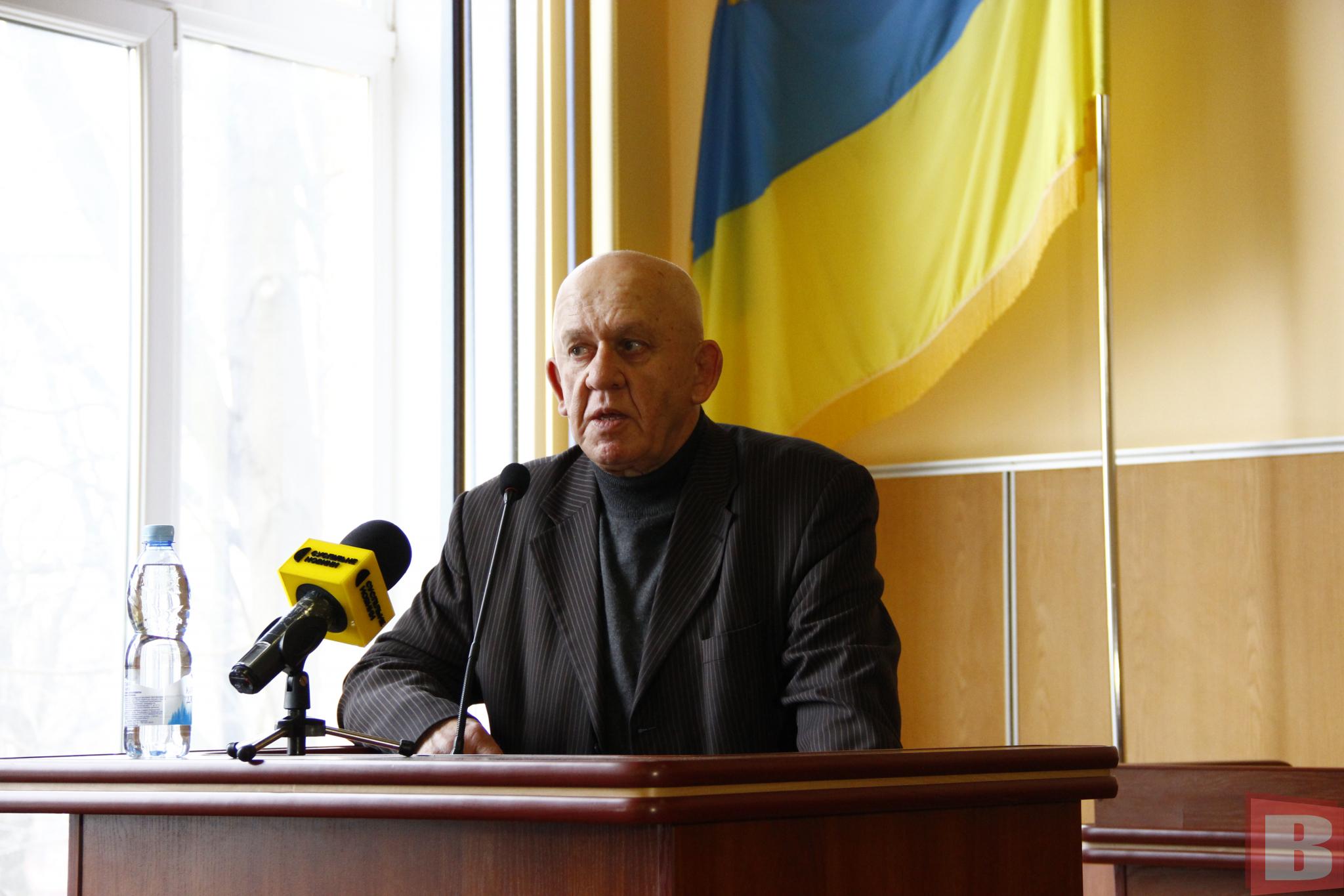 Новини Хмельницького - фото з Півтора року без рішень: як конфлікт навколо ЦРЛ паралізував роботу Хмельницької райради