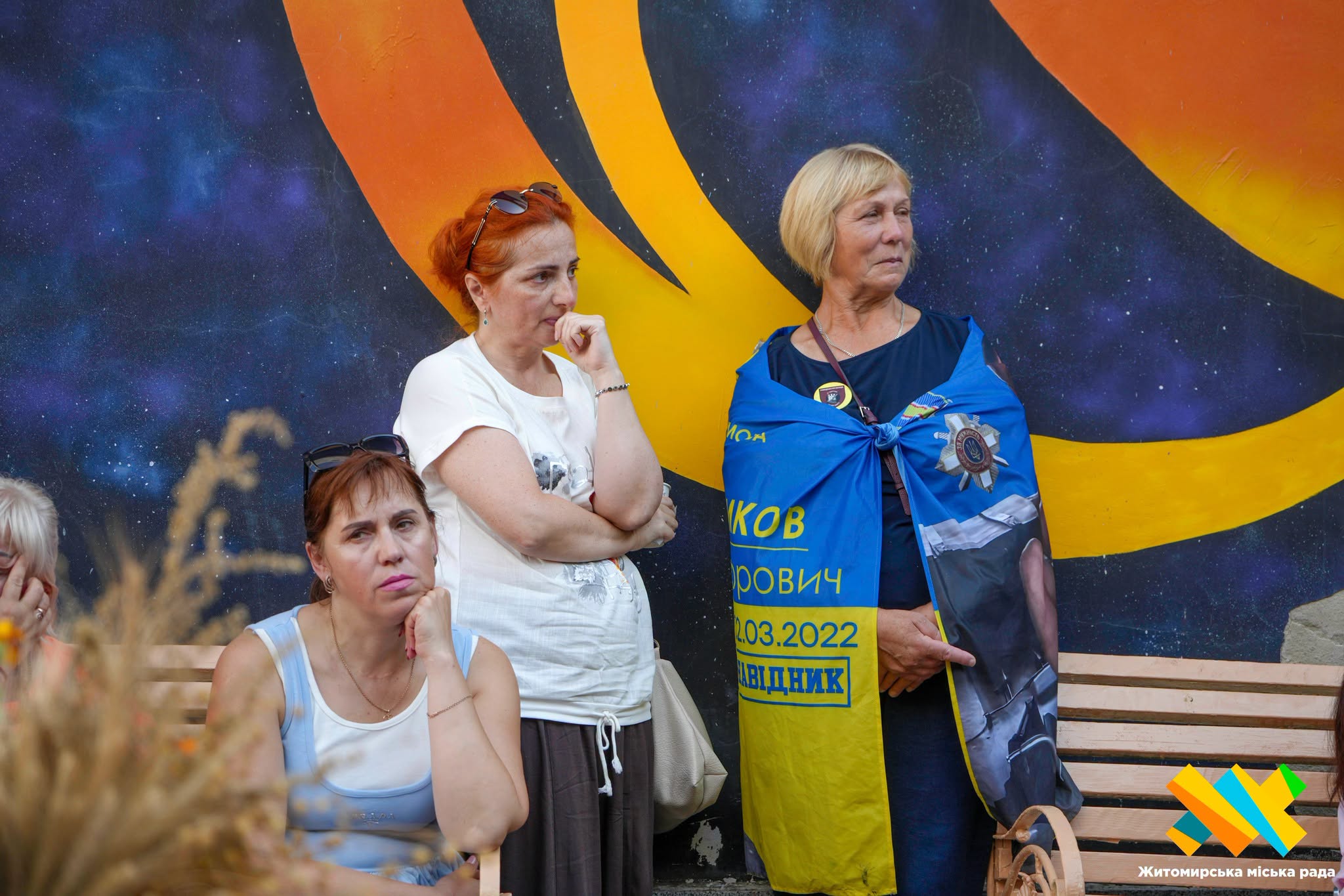 Новини Житомира - фото з У Житомирі у свято Яблучного Спаса «Пиріг пам'яті» об' єднав рідних загиблих Захисників і Захисниць України