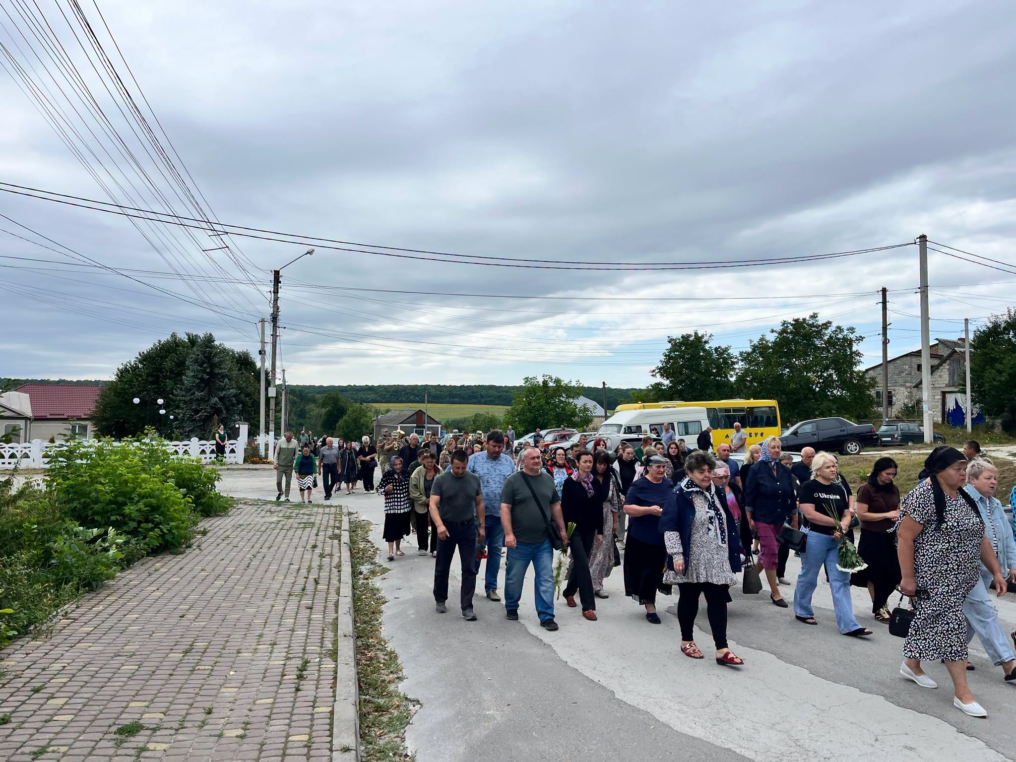 Новини Хмельницького - фото з На Хмельниччині попрощалися з парамедикинею Оксаною Гоголь