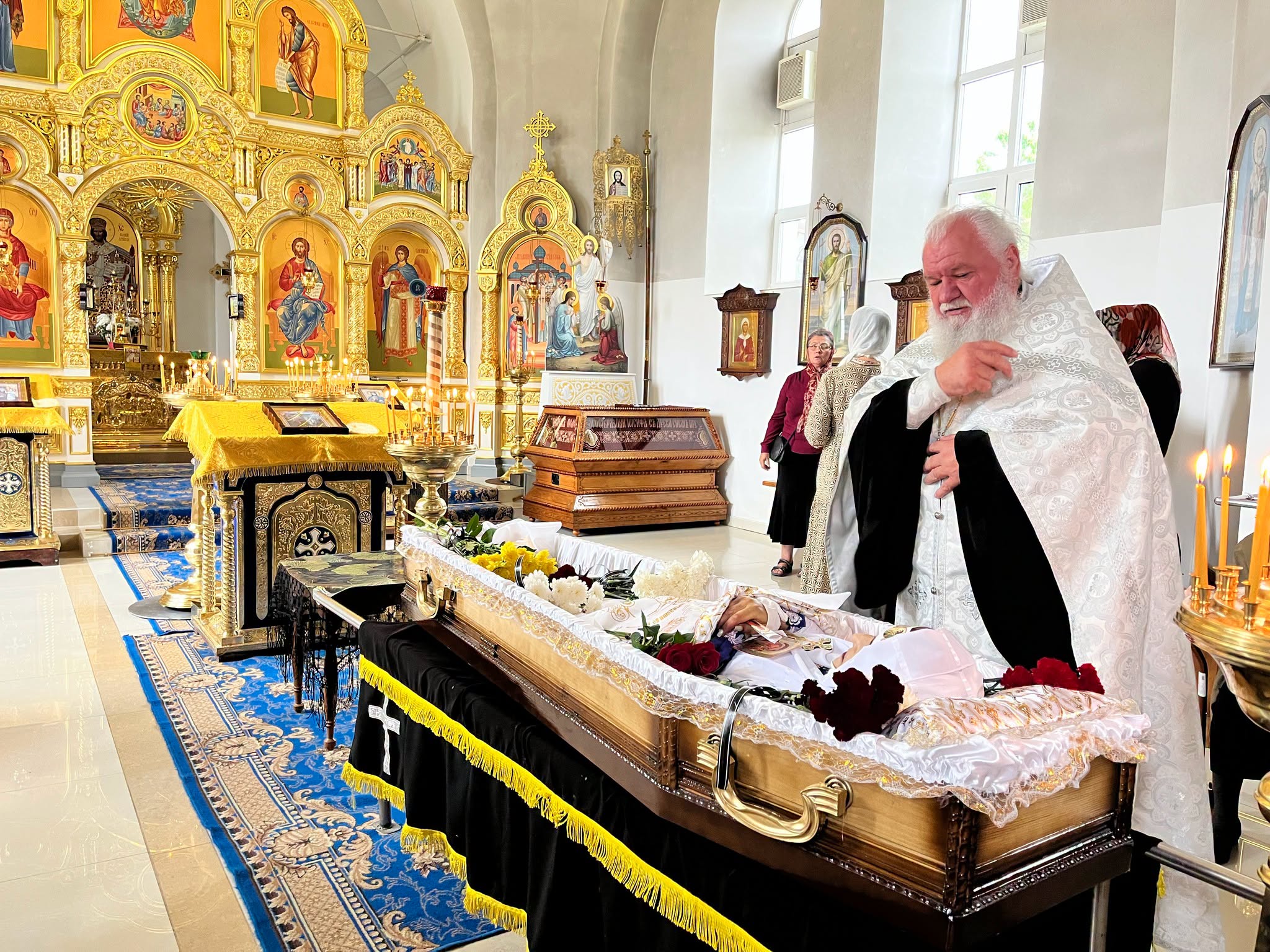 Новини Хмельницького - фото з На Хмельниччині попрощалися з парамедикинею Оксаною Гоголь