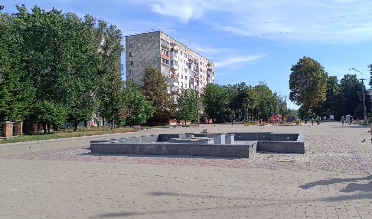 Новини Тернополя - фото з У Тернополі працюють чотири фонтани: чому не вмикають решту