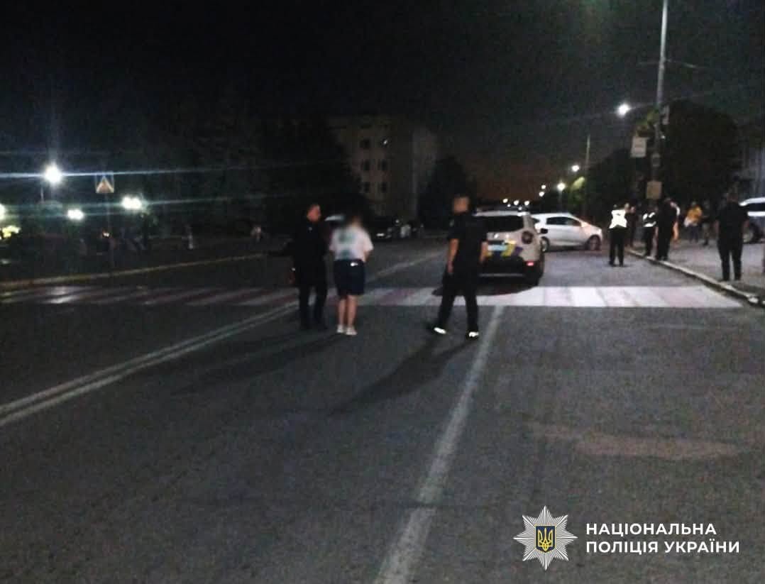 Новини Житомира - фото з У Малині 20-річна містянка на легковику збила пішохода: чоловік помер в реанімації