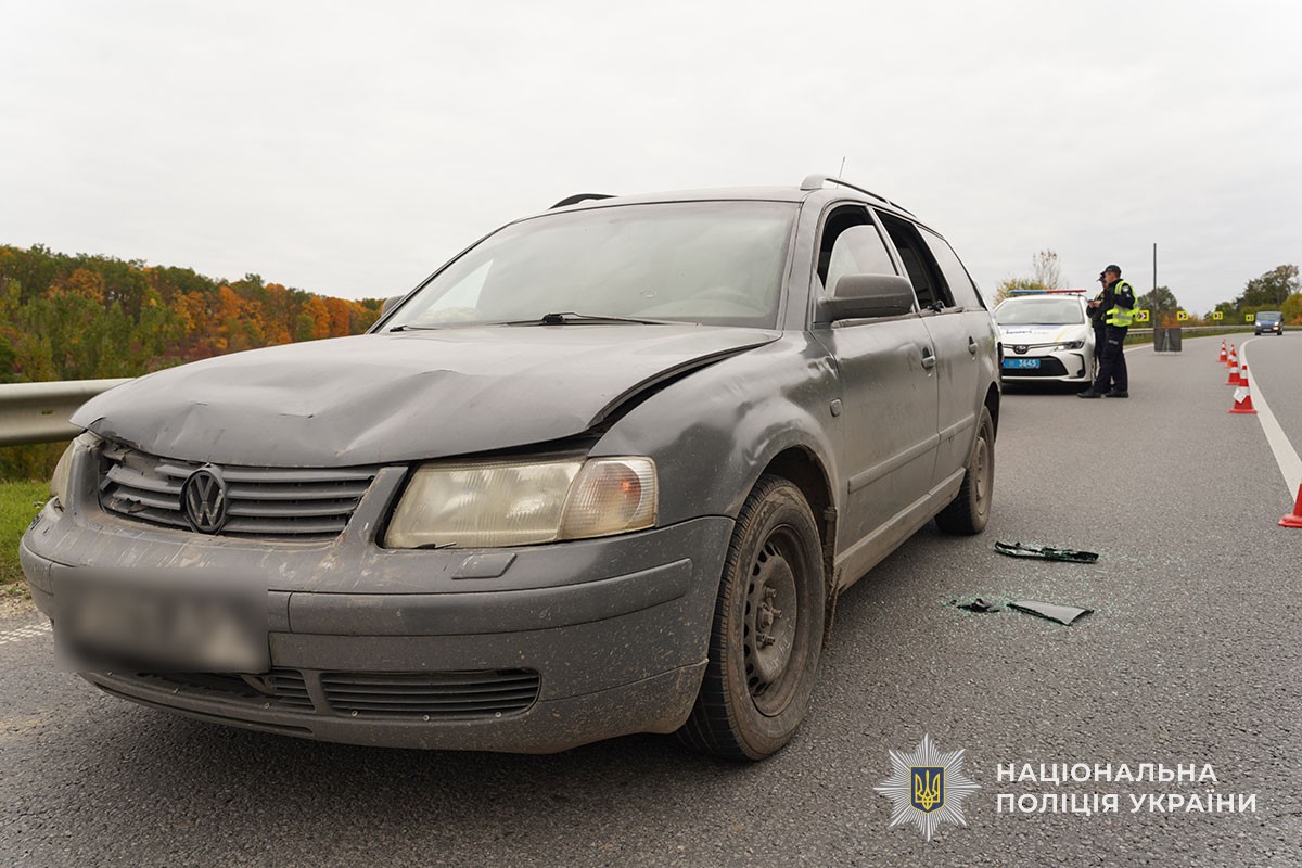 Новини Тернополя - фото з На Mercedes заблокував авто ТЦК і допоміг працівнику втекти від мобілізації. Що на це сказав суд