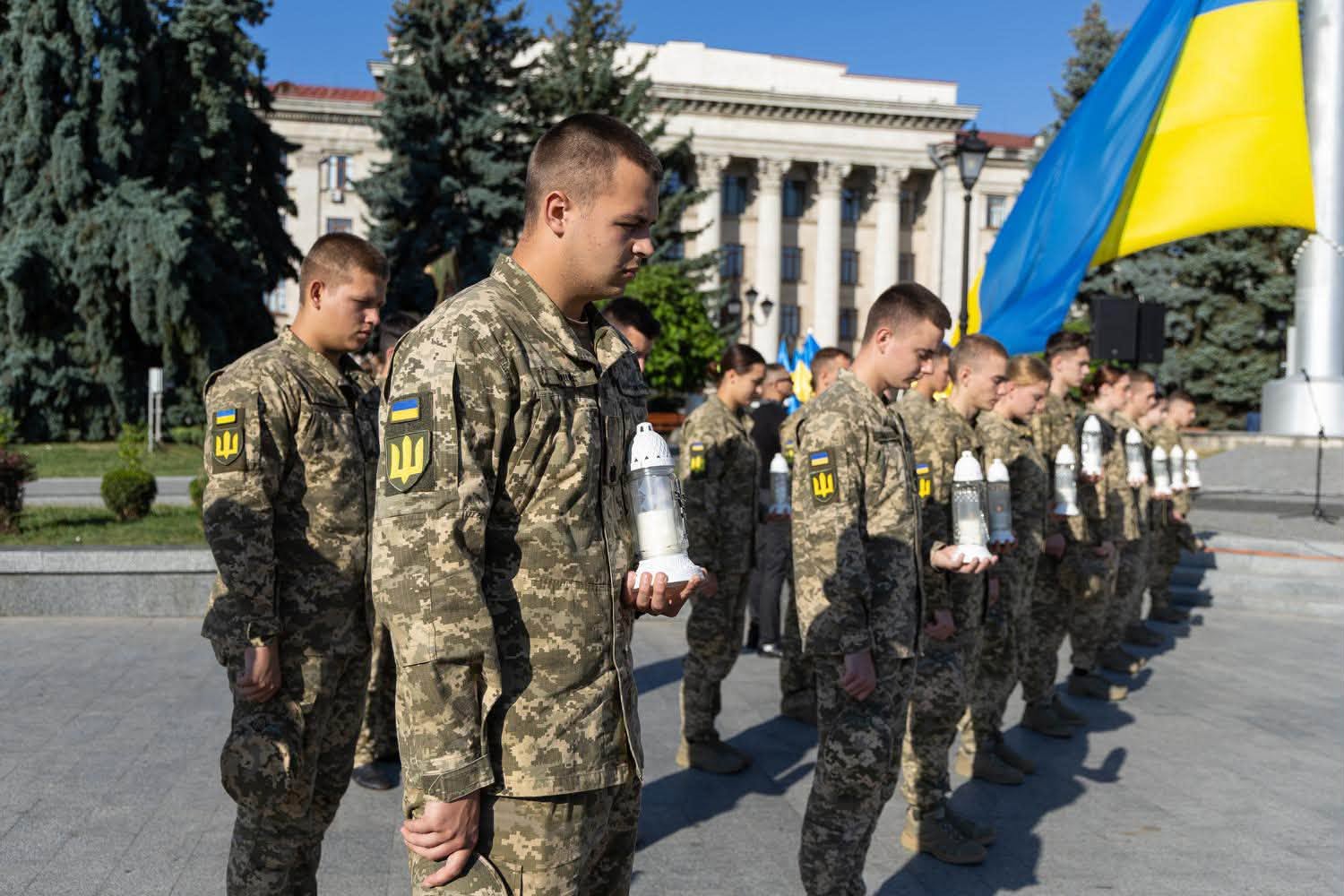 Новини Житомира - фото з На майдані Соборному в Житомирі урочисто відзначили День Державного Прапора України