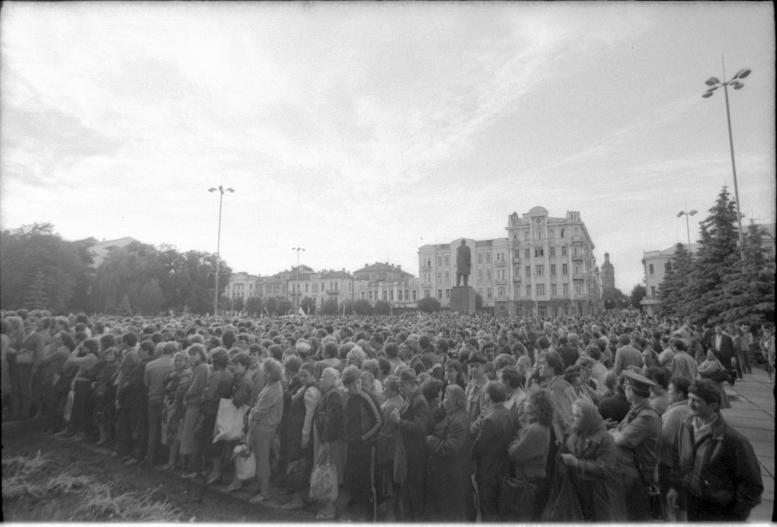 Новини Вінниці - фото з Як Вінниця наближала Незалежність: 57 днів голодування, протести та перший синьо-жовтий прапор