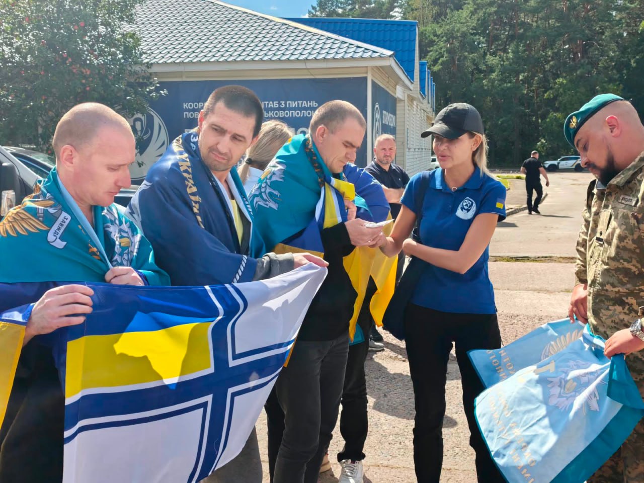 Новини Тернополя - фото з Додому з ворожого полону повернули десять українських військових. Їх усіх вважали зниклими безвісти