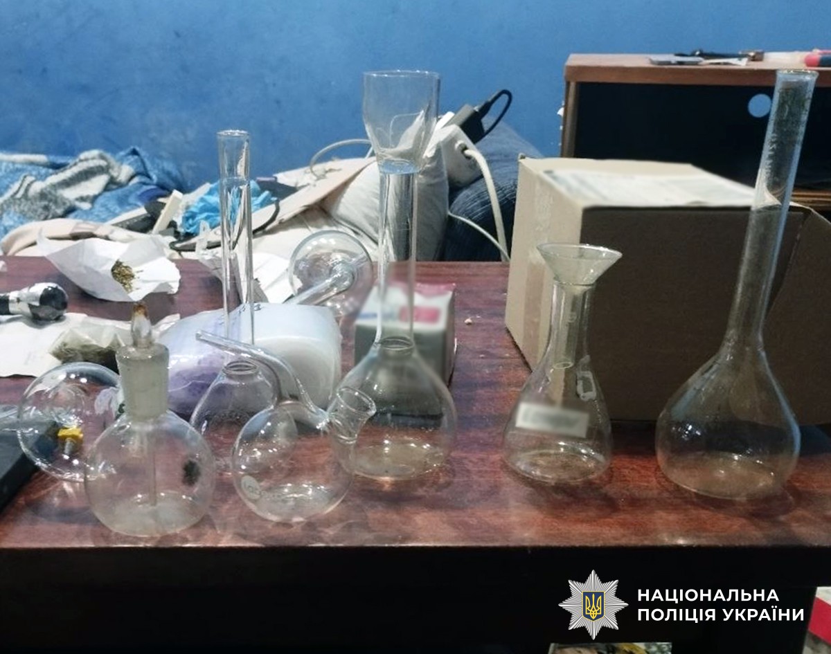 Новини Житомира - фото з У рамках операції "Рубікон" на Житомирщині поліція вилучила з незаконного обігу понад 20 кг психотропів на понад 2 млн грн