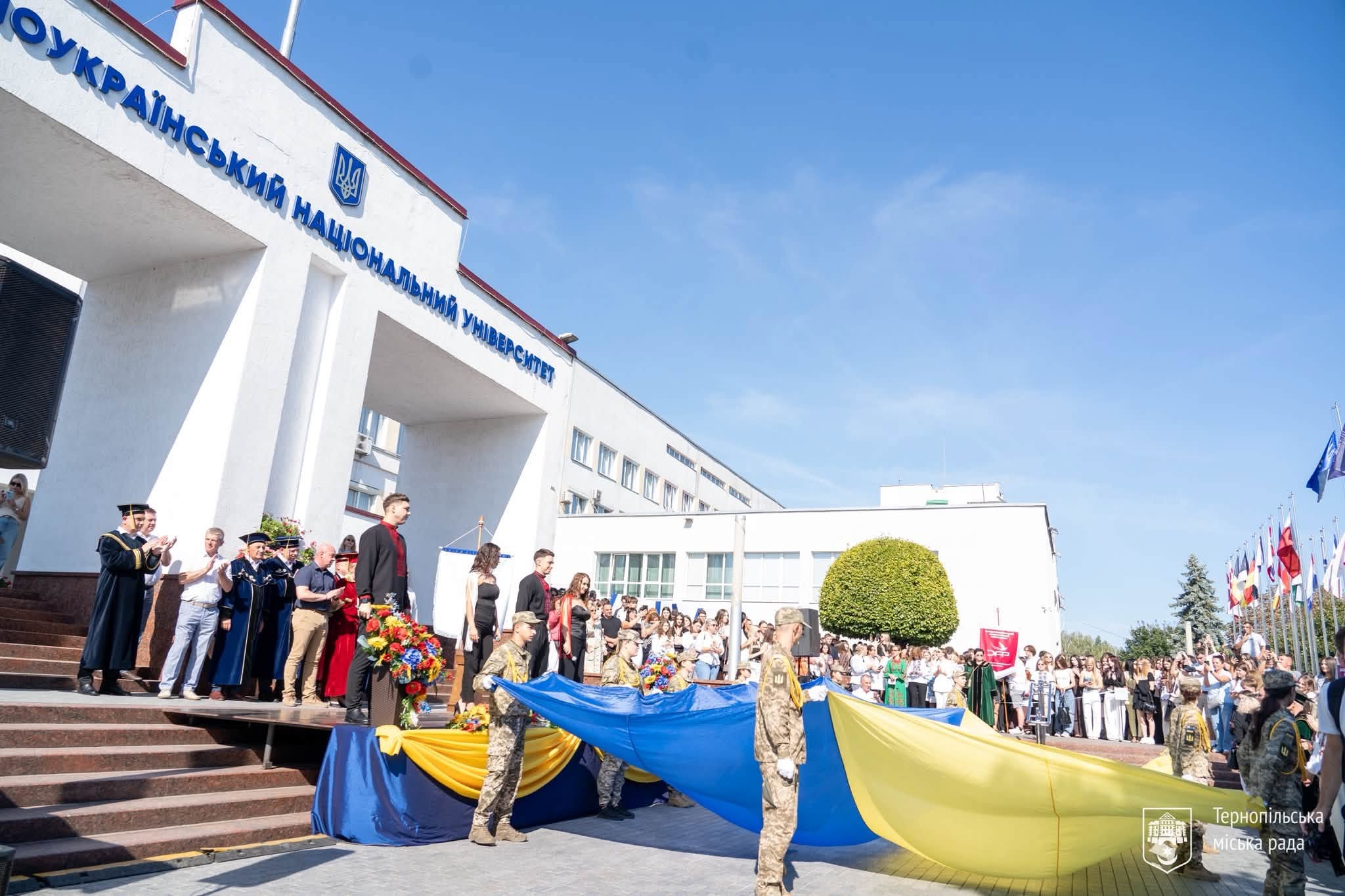 Новини Тернополя - фото з В ЗУНУ відбулася урочиста посвята першокурсників у студенти