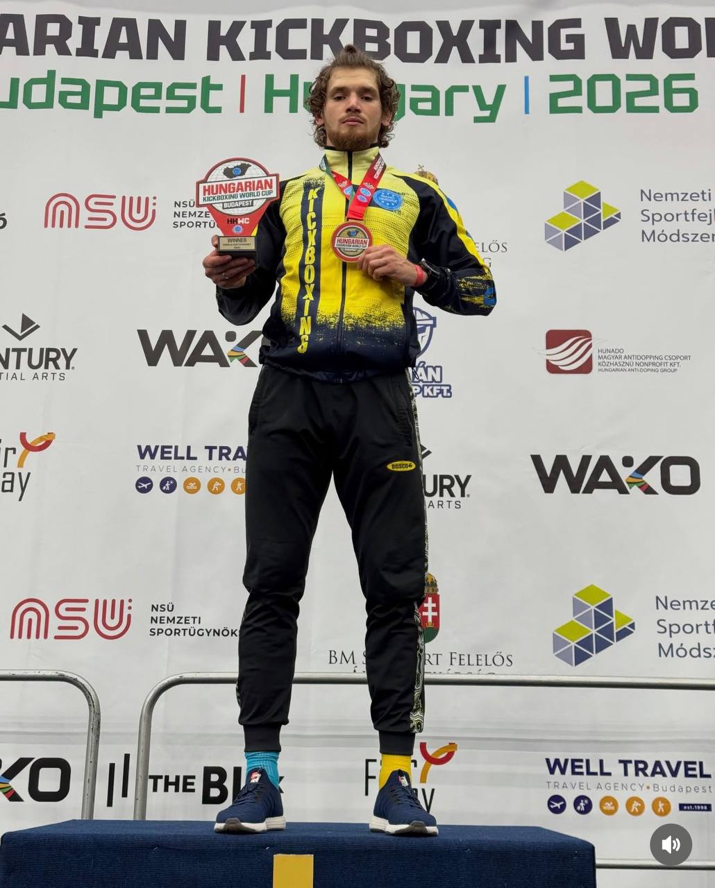 Новини Тернополя - фото з Тернополянин Павло Михайлиця виборов «золото» чемпіонату світу з кікбоксингу за версією WAKO