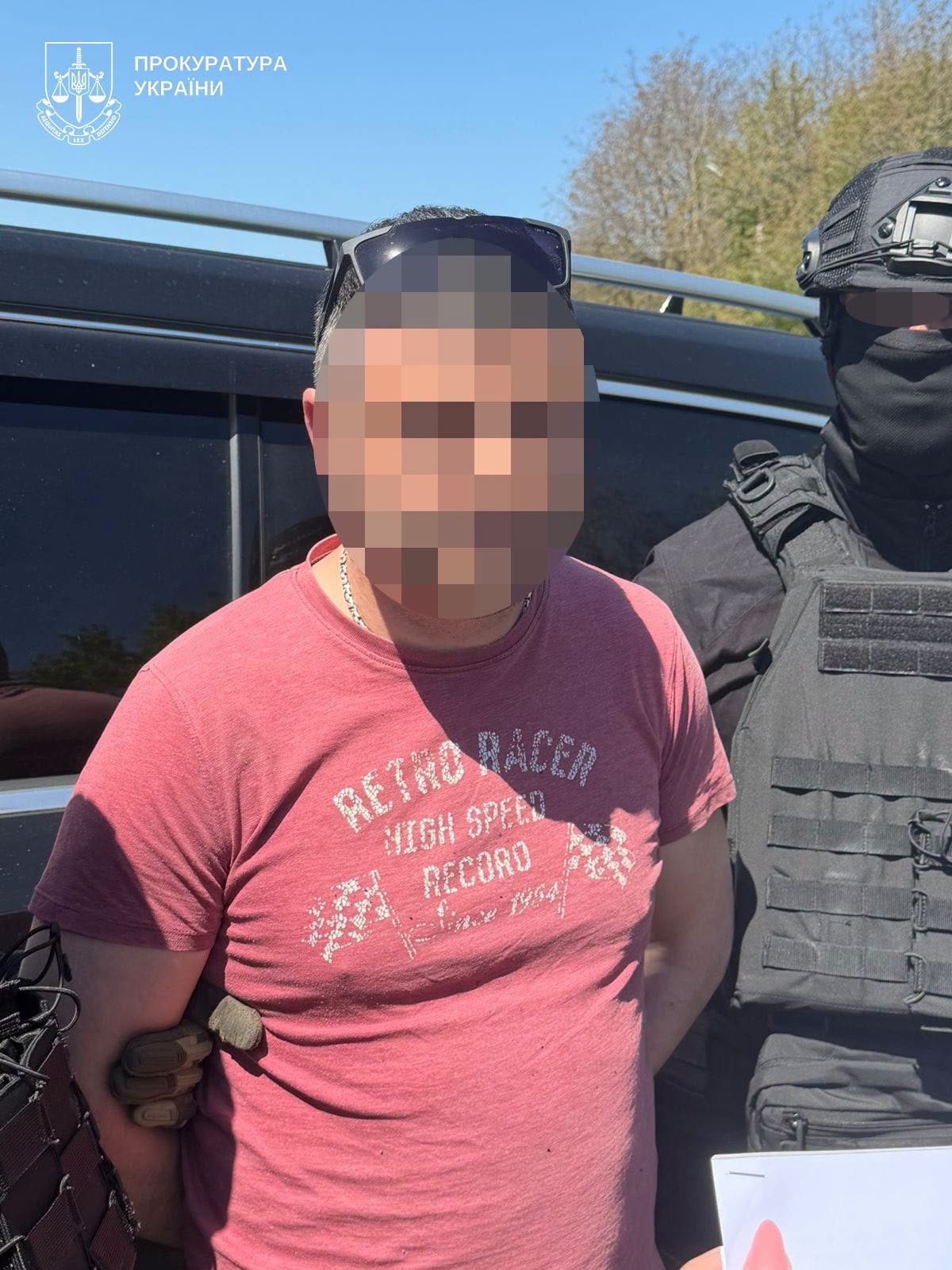 Новини Тернополя - фото з 13 300 євро за втечу за кордон і 4000 євро за фіктивний туберкульоз: обвинувачують лікарку і спільників