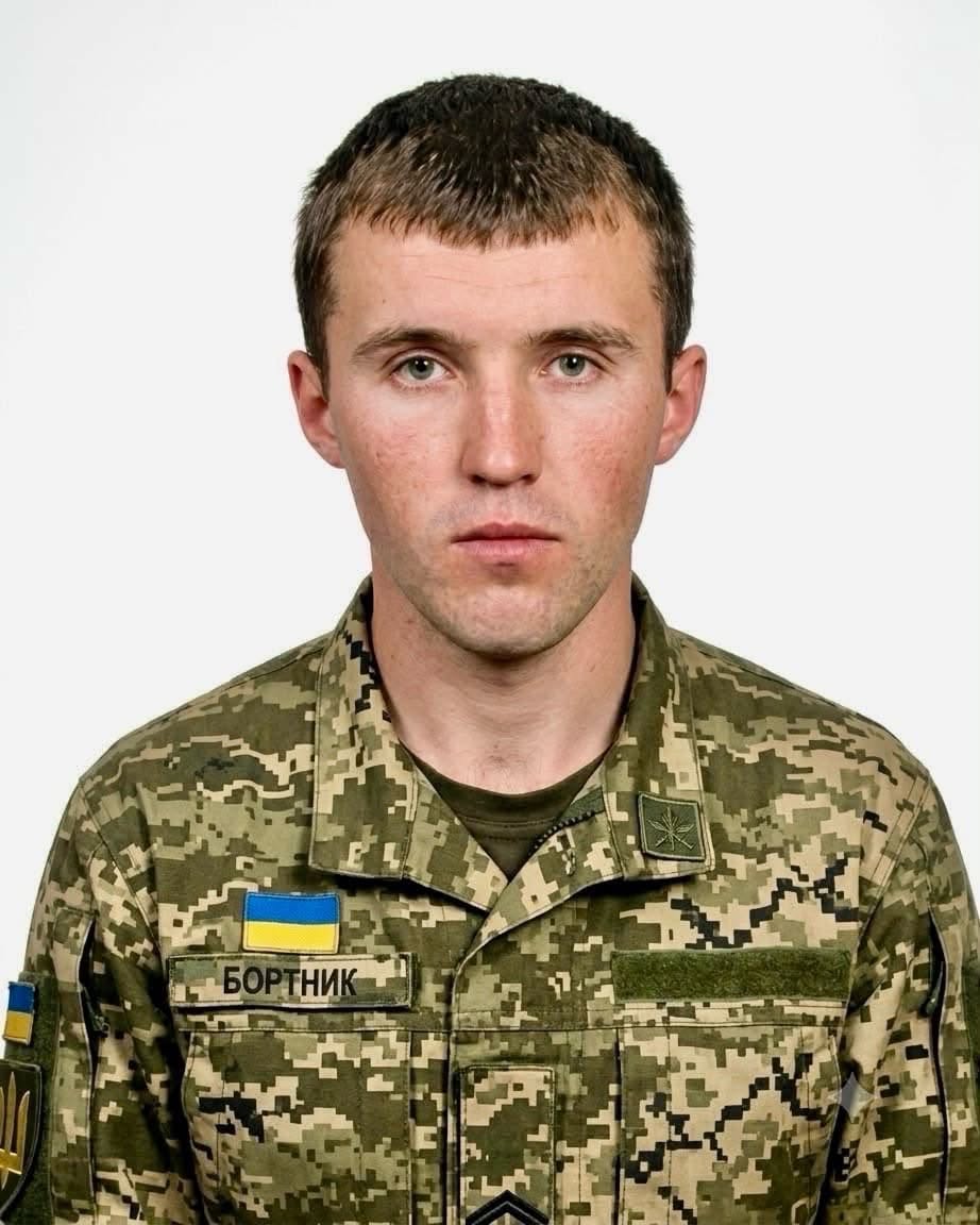 Новини Тернополя - фото з Тернопільщина втратила Героїв Сергія Станіша та Богдана Бортника