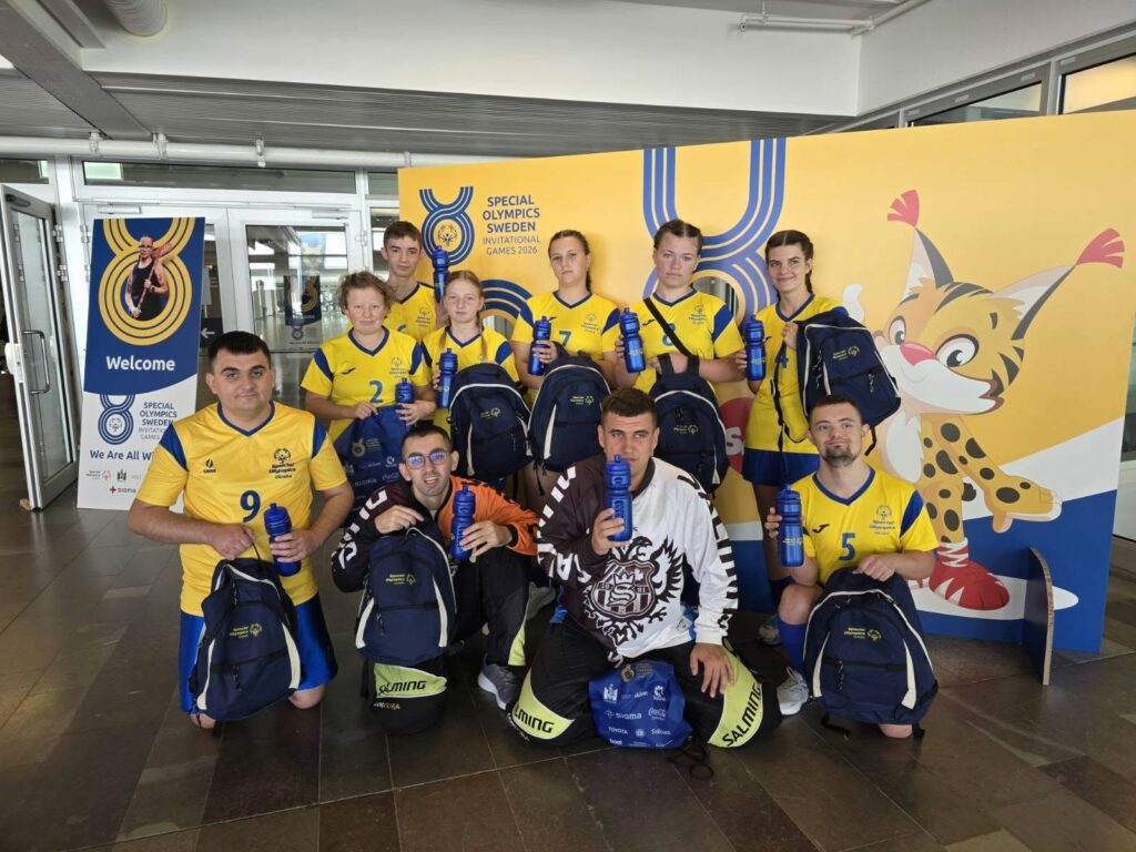 Новини Житомира - фото з #безбар’єрність: Житомирські спортсменки здобули срібло на міжнародних змаганнях Спеціальної Олімпіади у Швеції
