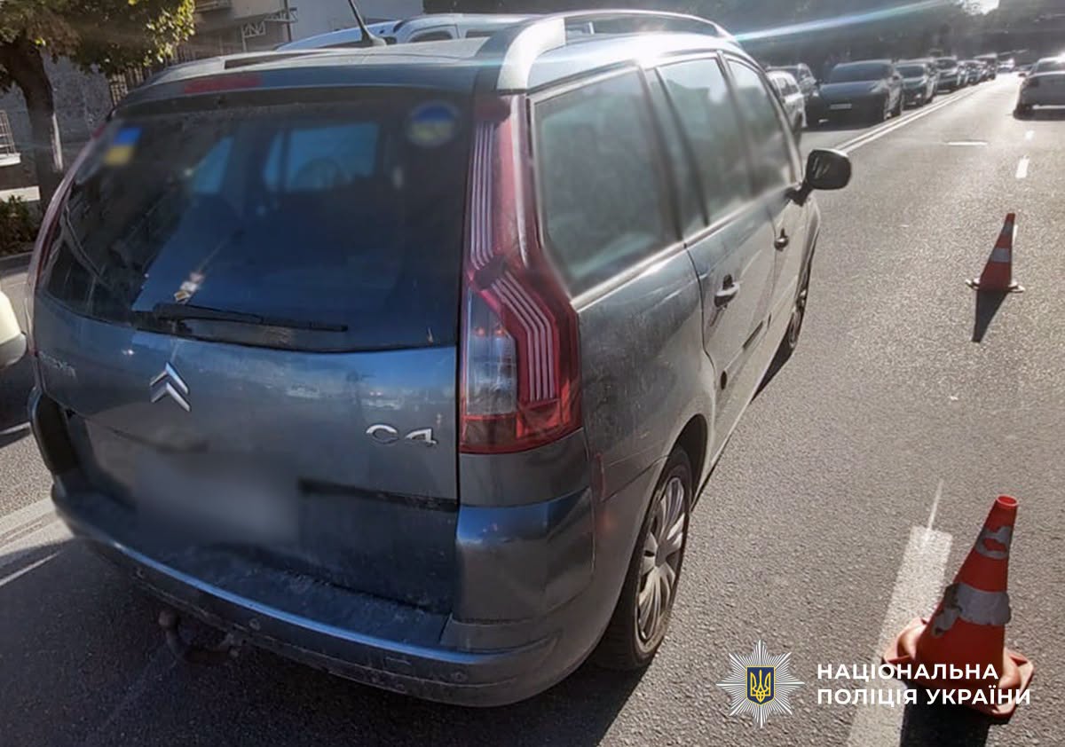 Новини Житомира - фото з 39-річна житомирянка постраждала від наїзду автівки на початку В. Бердичівської у Житомирі