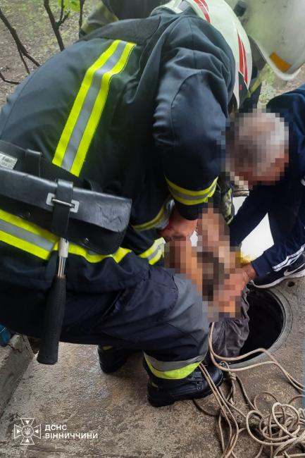 Новини Вінниці - фото з На Вінниччині загинули двоє чоловіків: одного дістали з колодязя, іншого — з-під авто