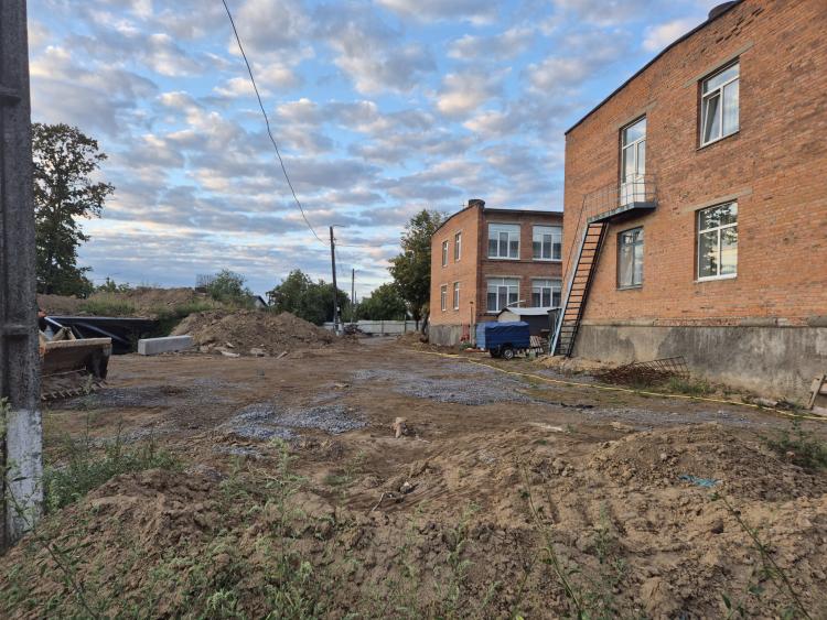 Новини Вінниці - фото з «Скільки нам ще чекати?» У садочку №38 два роки будують укриття, а дітей водять у сусідні будинки