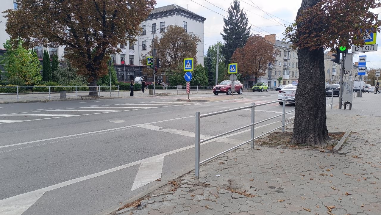 Новини Тернополя - фото з Понад 1,7 мільйона на огородження: де у Тернополі встановлюють нові паркани
