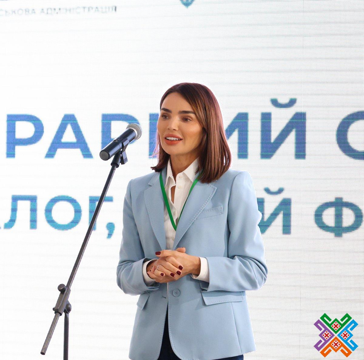 Новини Хмельницького - фото з У Хмельницькому відбувся аграрний форум Віолета Лабазюк - голова Хмельницької обласної ради