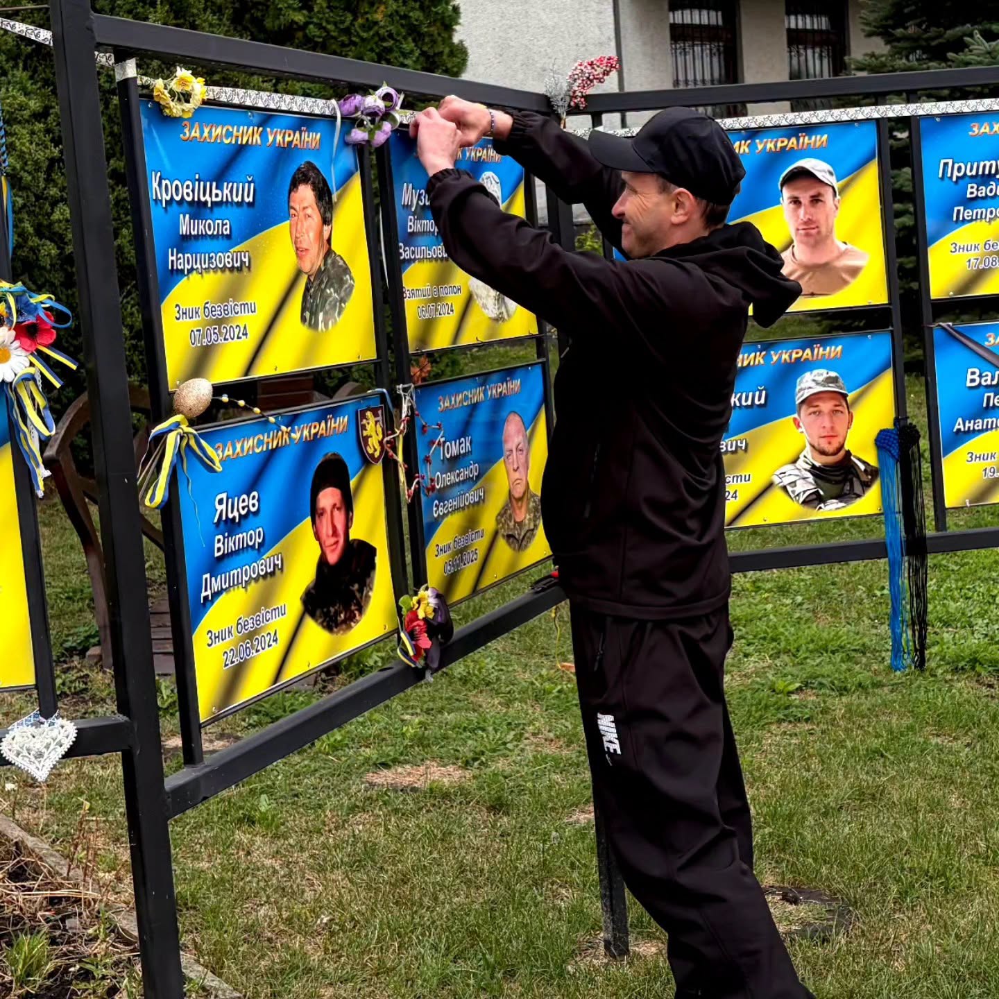 Новини Хмельницького - фото з З полону на Хмельниччину повернувся військовий Віктор Музика